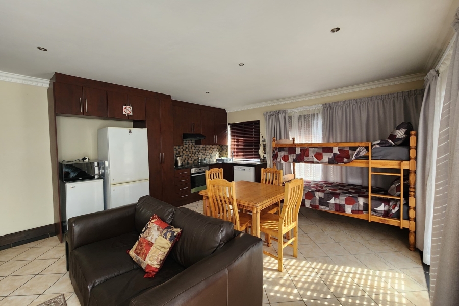 4 Bedroom Property for Sale in Jeffreys Bay Central Eastern Cape